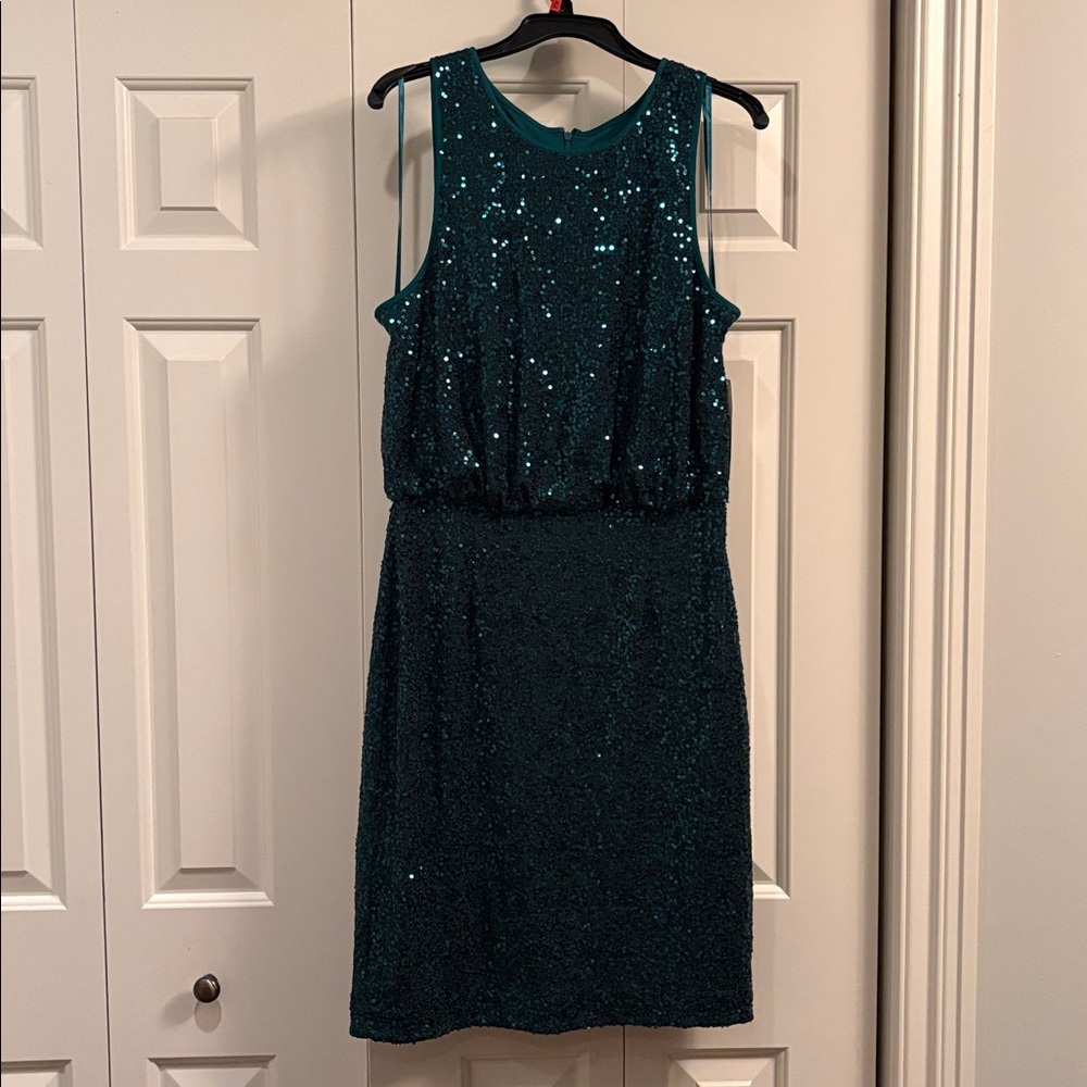 Eliza J Sequin Dress Sleeveless Sheath Emerald Green Size 16 Cocktail Party